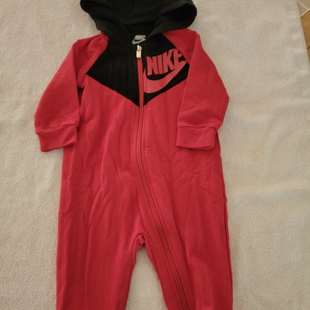 One Piece Nike Outfit!